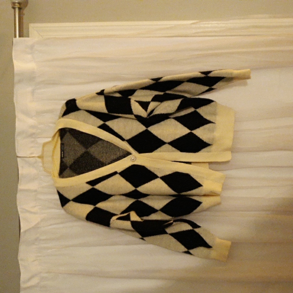 Checkered cardigan
